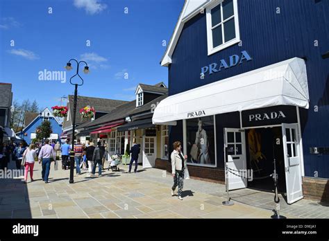 Prada Bicester online shop